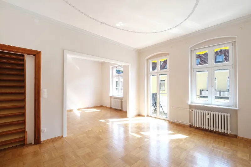 Stilvolle Maisonette mit Galerieebene und Süd-Balkon direkt am Heidelberger Platz — photo 1